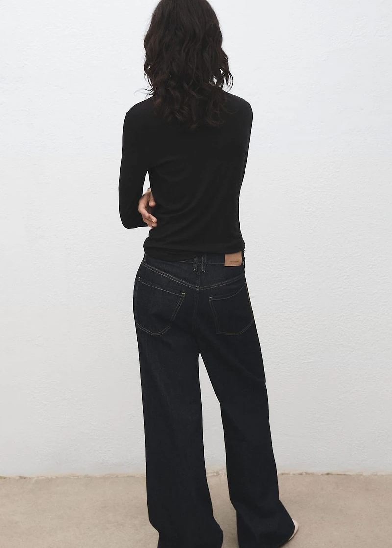 Long sleeve T-shirt