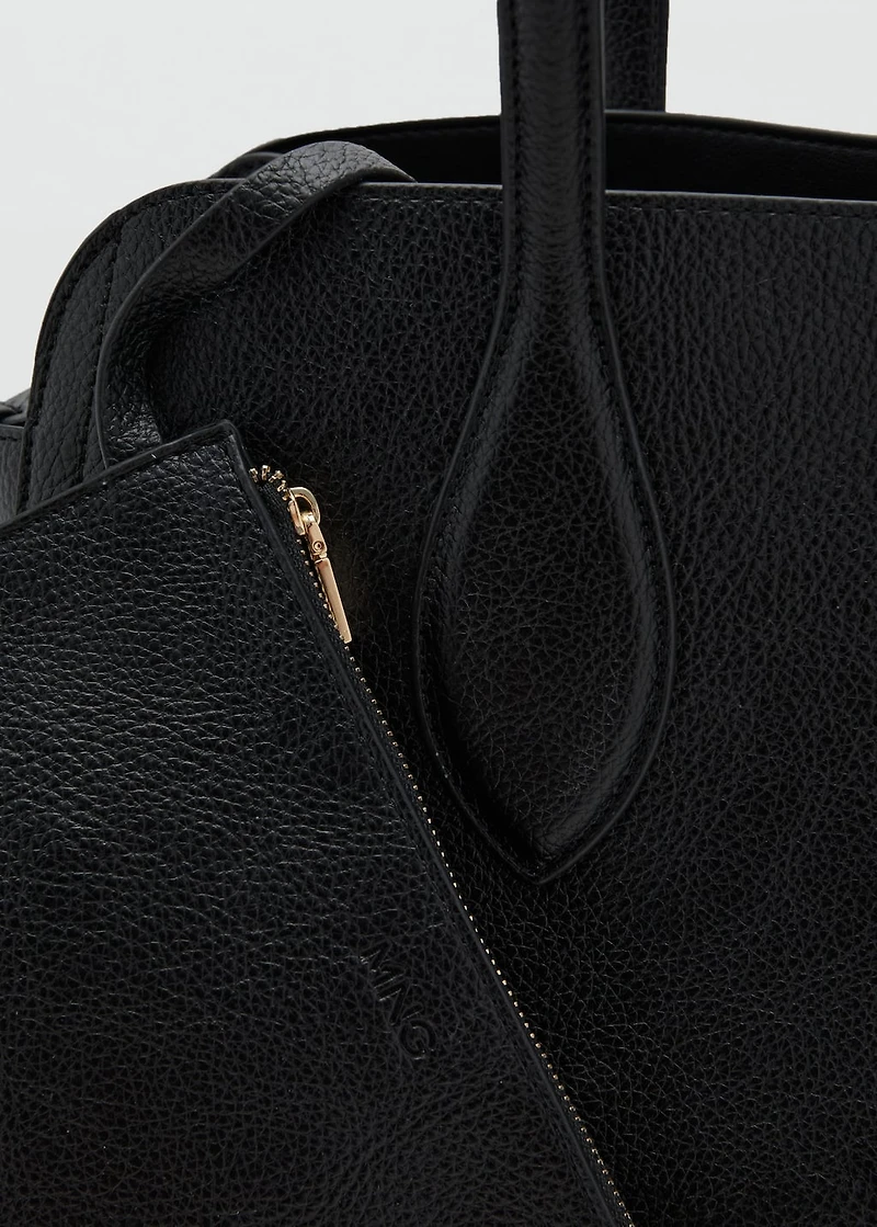 Medium bag with pebbled leather effect