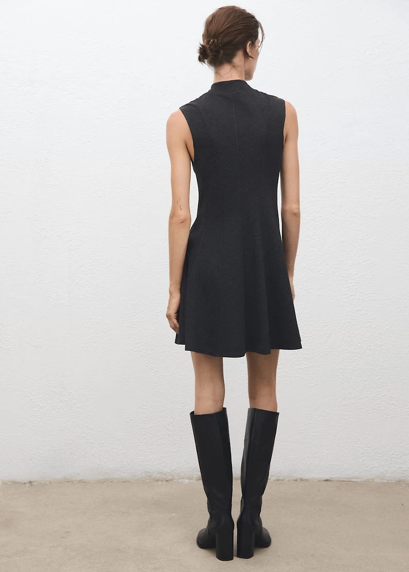 Short seams dress