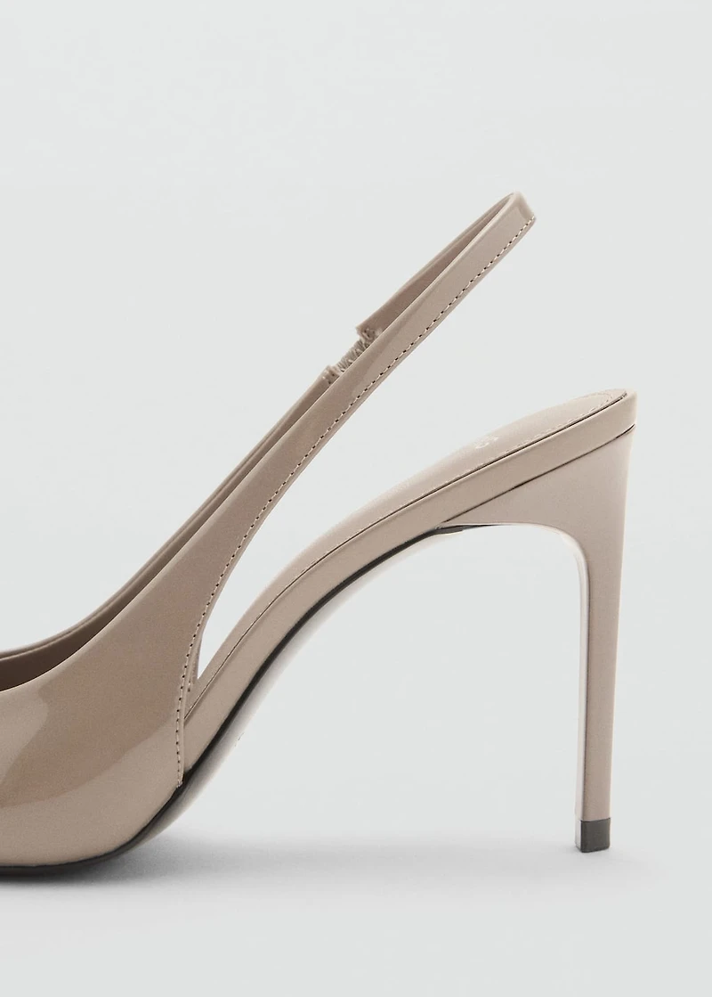 Patent heeled shoes