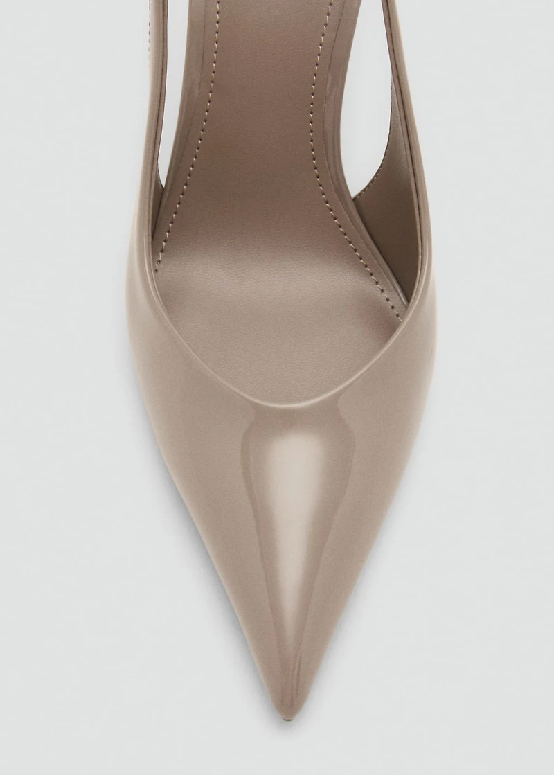 Patent heeled shoes