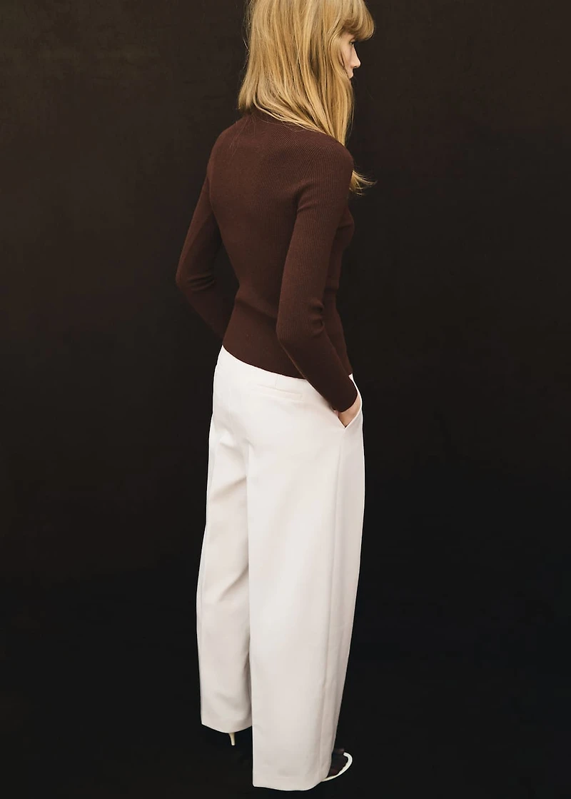 Pleated pants with zipper