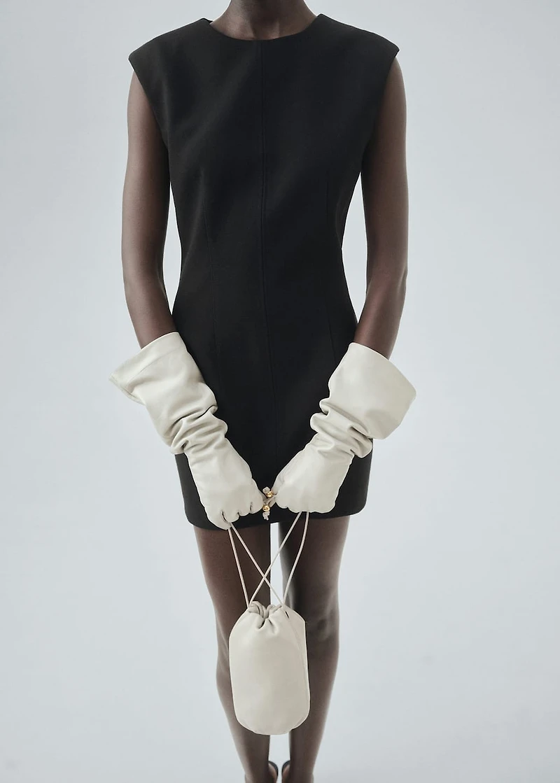Short dress with pocket