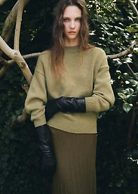 Pleated knit skirt