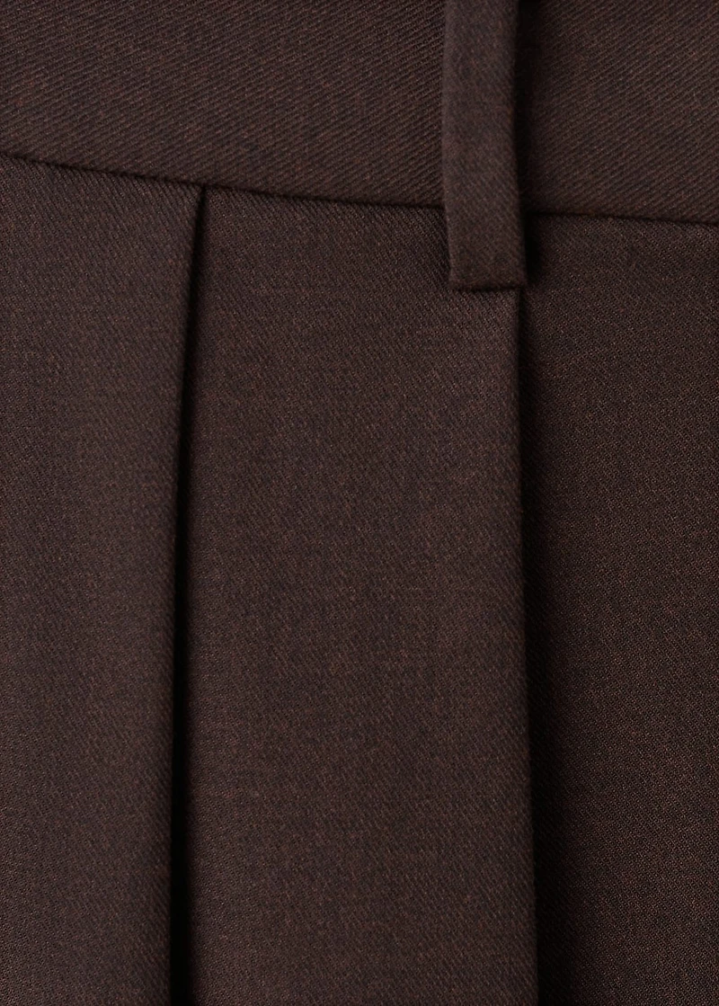 Wide-leg mid-rise pleated pants