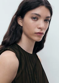 Contrasting textured dress