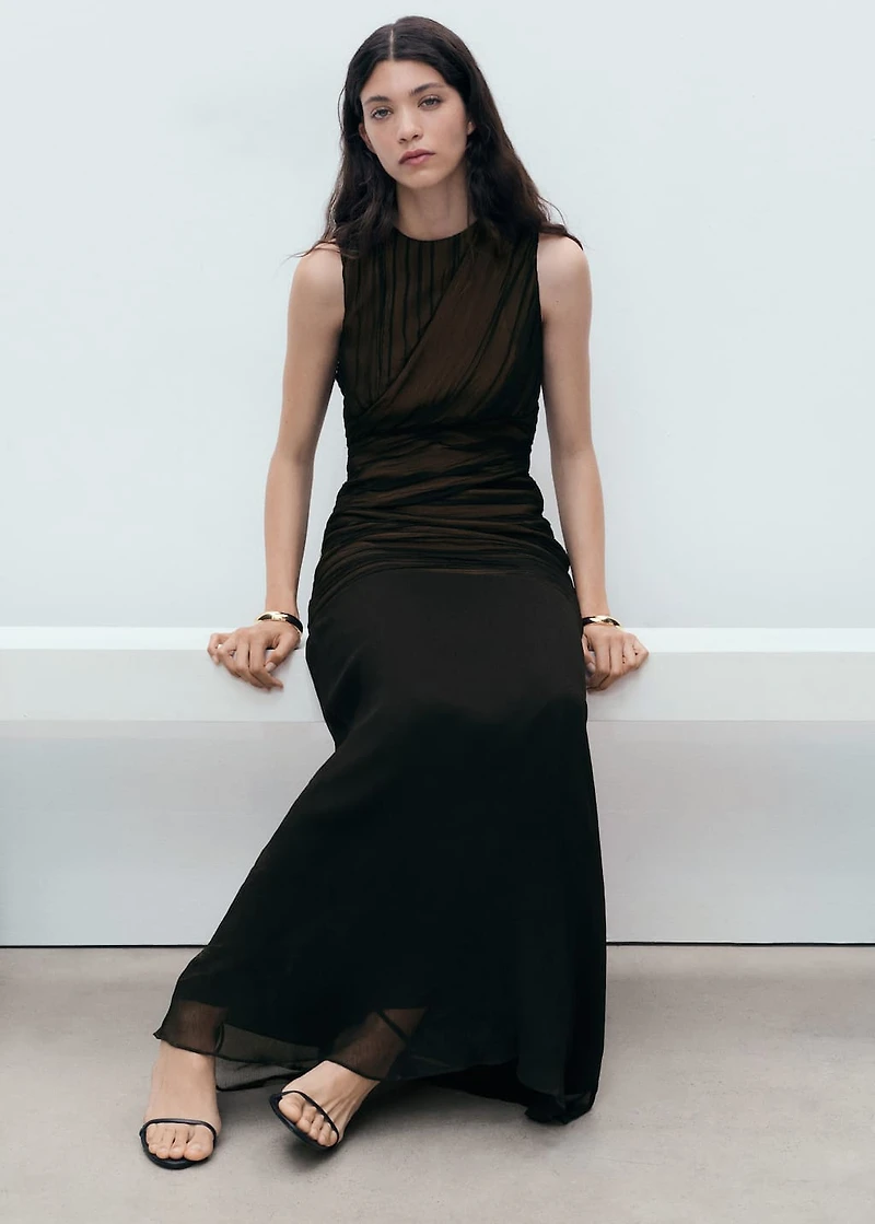 Contrasting textured dress