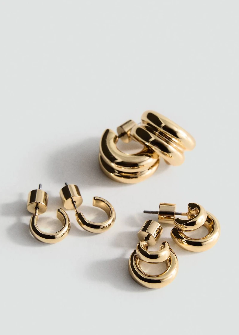 Set of combined hoop earrings
