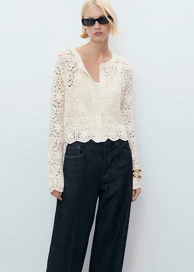 Crochet cardigan with scalloped hem