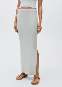 Long knitted skirt