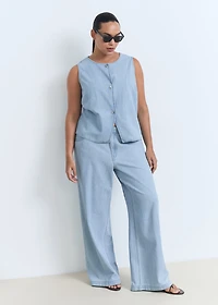 Buttoned denim vest