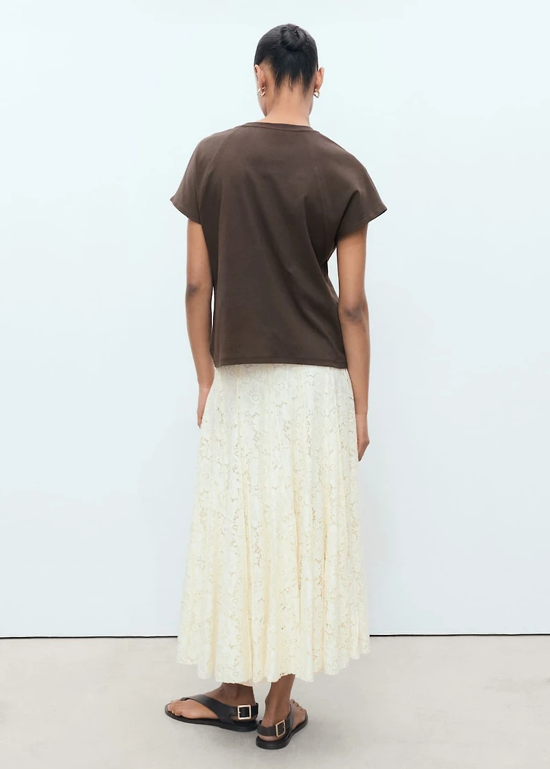 Rounded neck cotton t-shirt