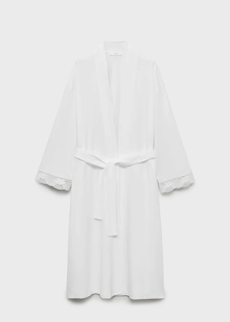 Cotton robe with lace