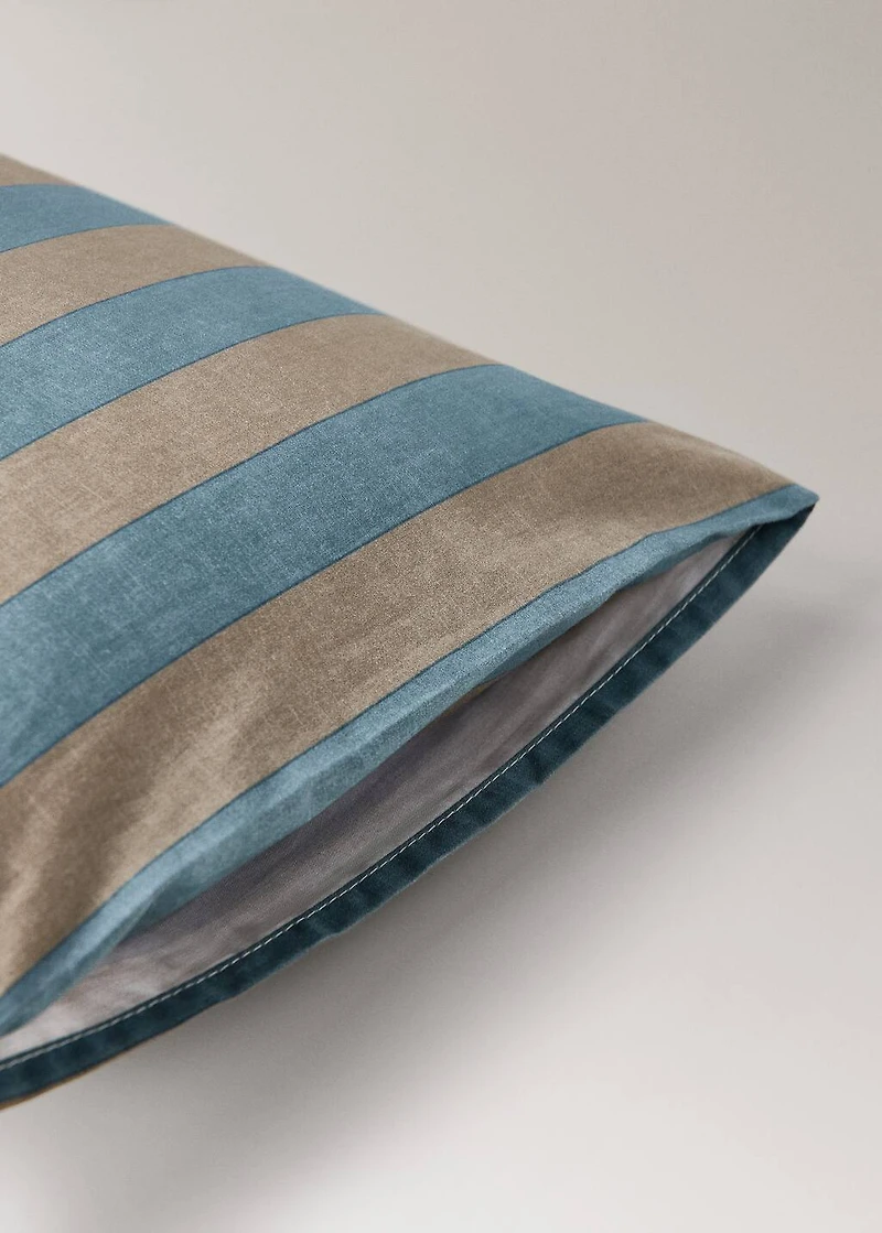 Children's Kodak-striped pillowcase 30x50 cm