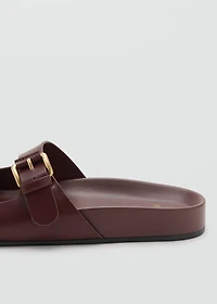 Buckle flat sandals