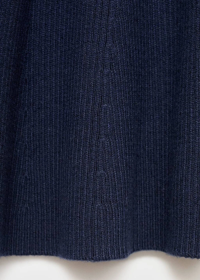 Cable knit skirt