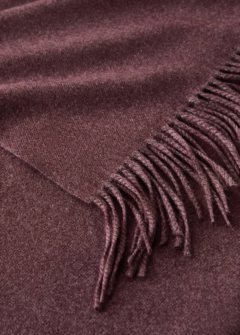 Fringed soft blanket
