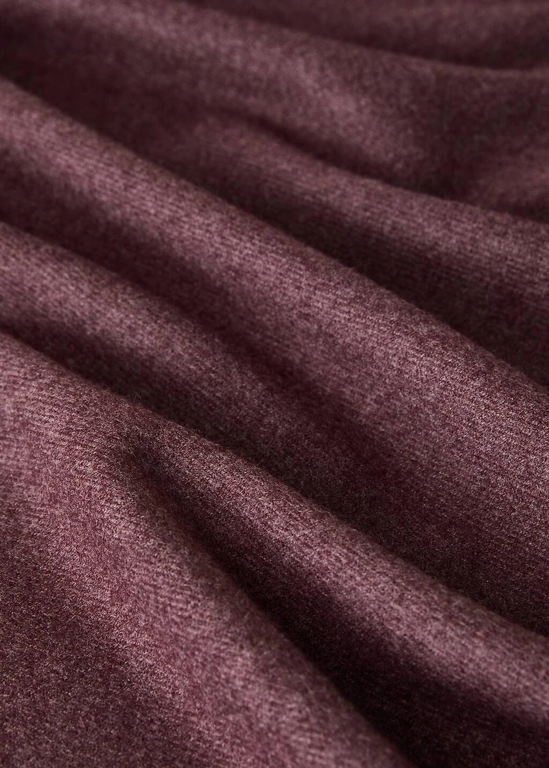 Fringed soft blanket