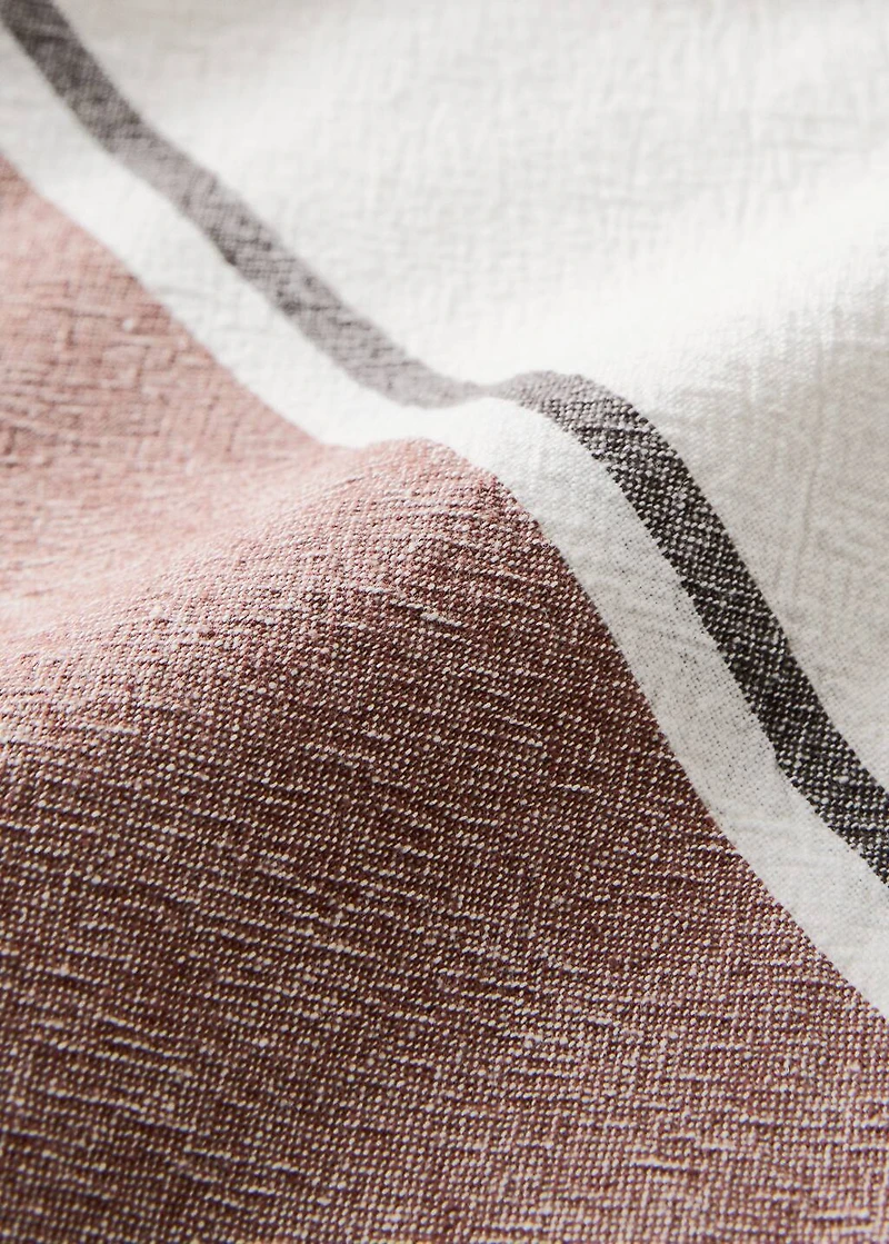 Cotton striped tablecloth for 6 to 8 diners