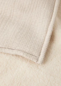 Reversible children’s fleece blanket