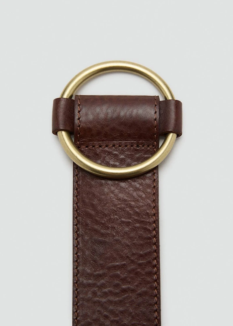 Rounded buckle leather belt