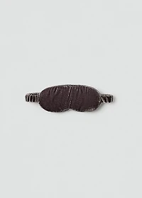 Silk velvet mask