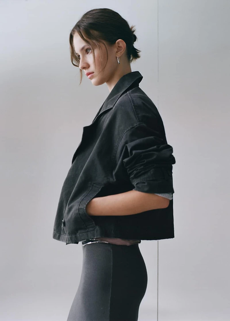 Waxed short trench coat