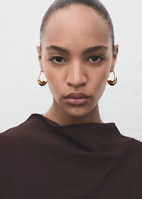 Short dress with draped collar