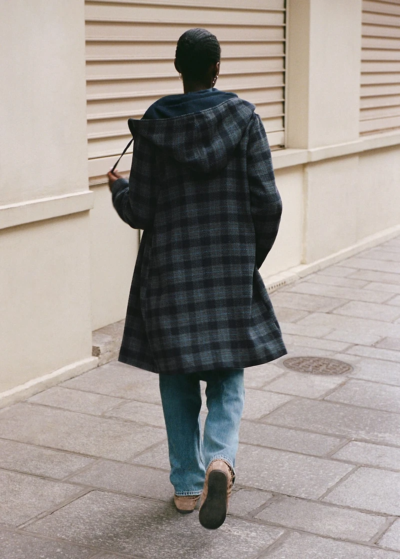 Checked-print cloth coat