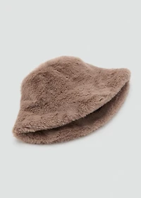 Fur-effect hat