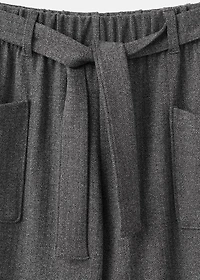 Knitted pants with bow