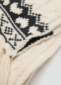 Knit scarf
