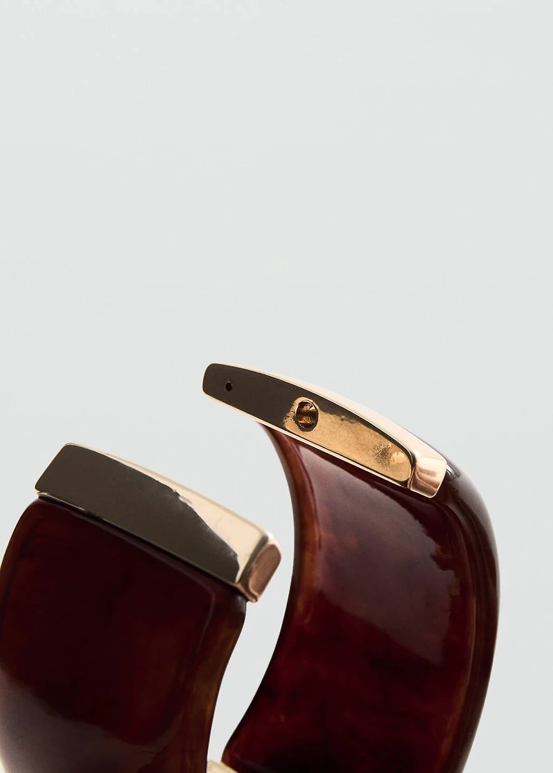 Resin cuff bracelet