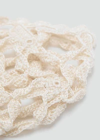 Crochet hat with star design
