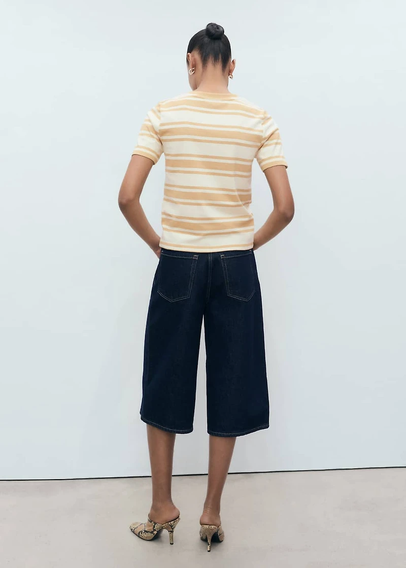 Contrasting collar cotton t-shirt