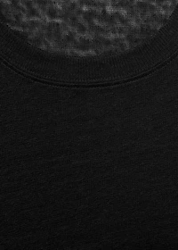 Short-sleeved linen t-shirt