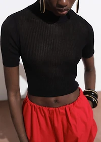 Knitted cropped sweater