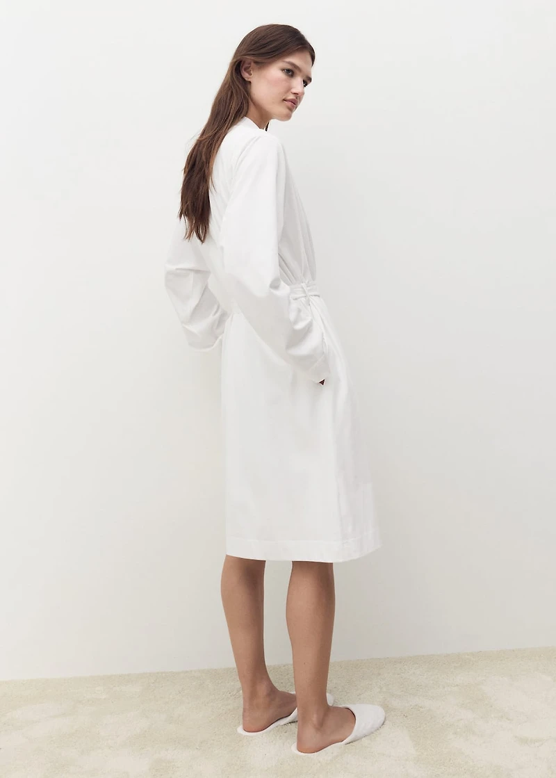 Cotton gown with embroidery detail