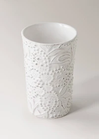 Embossed bathroom tumbler