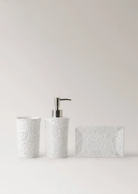 Embossed bathroom tumbler