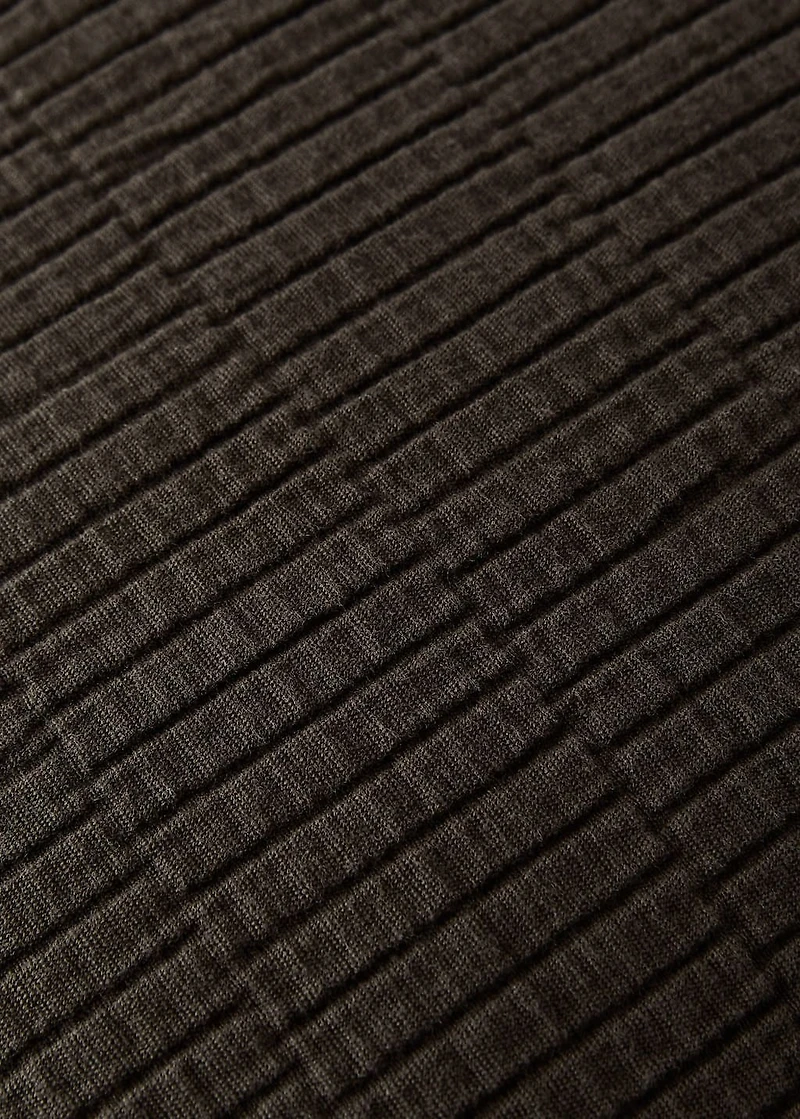 Garment-dyed cushion cover with hem 50x50 cm