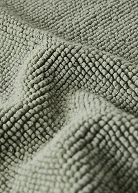 Garment-dyed cotton bath rug