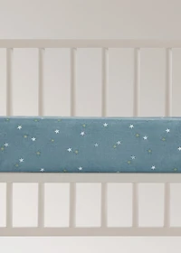 Percale cotton fitted sheet with star print for cot
