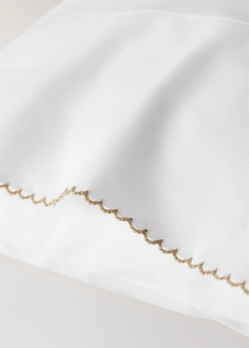 Percale cotton pillowcase with picueta detail