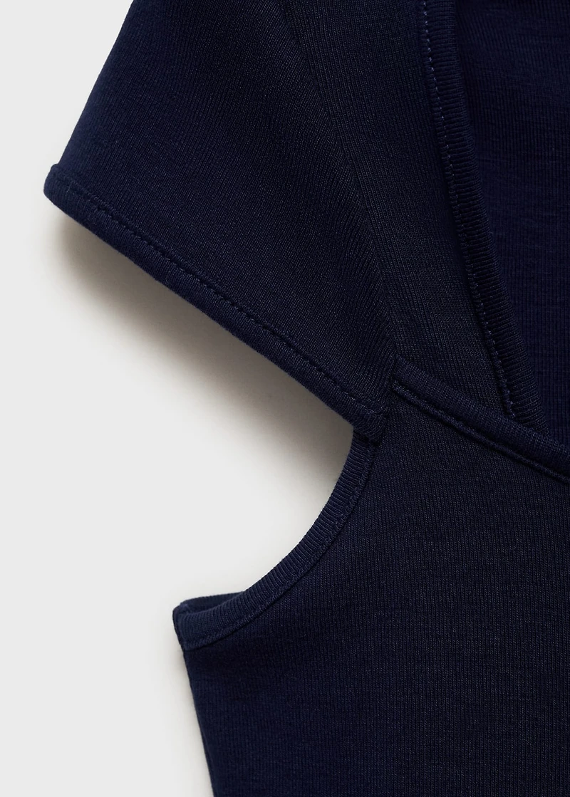 Cotton t-shirt with low neckline