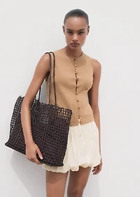 Fine-knit vest with buttons
