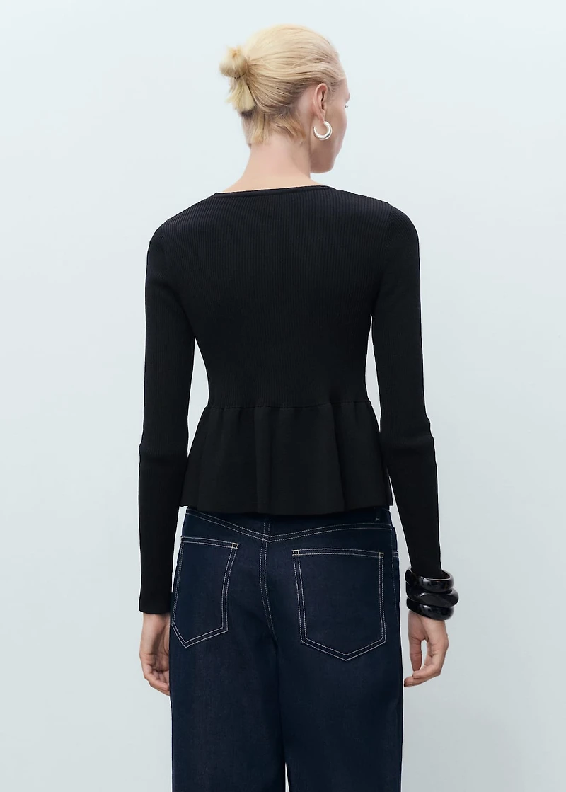 Knitted cardigan with ties