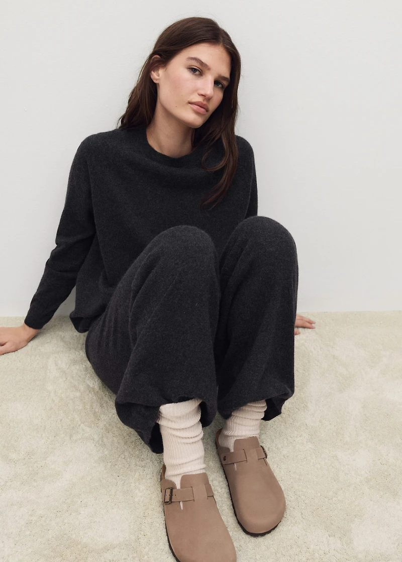 100% cashmere pants