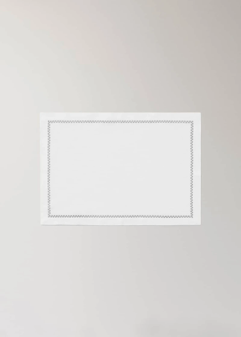 100% linen placemat with embroidered detail