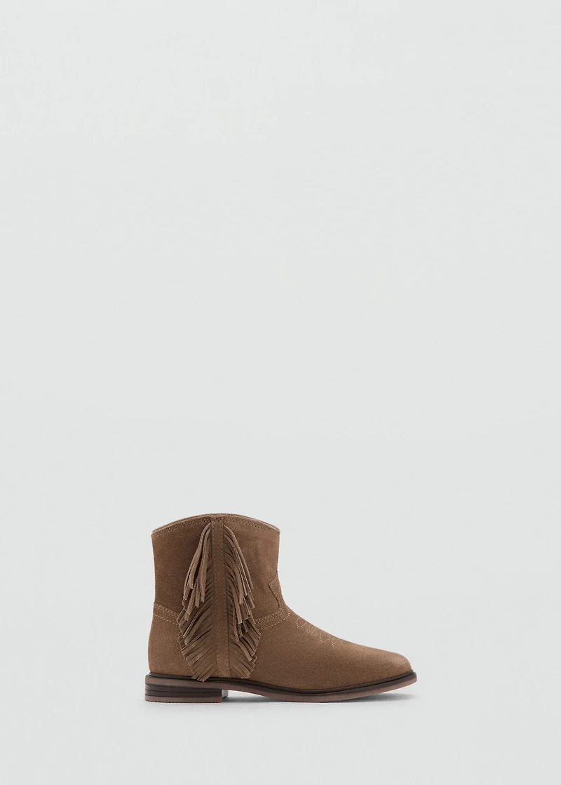 Fringed leather boots